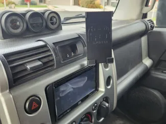 FJ Cruiser Phone Holder