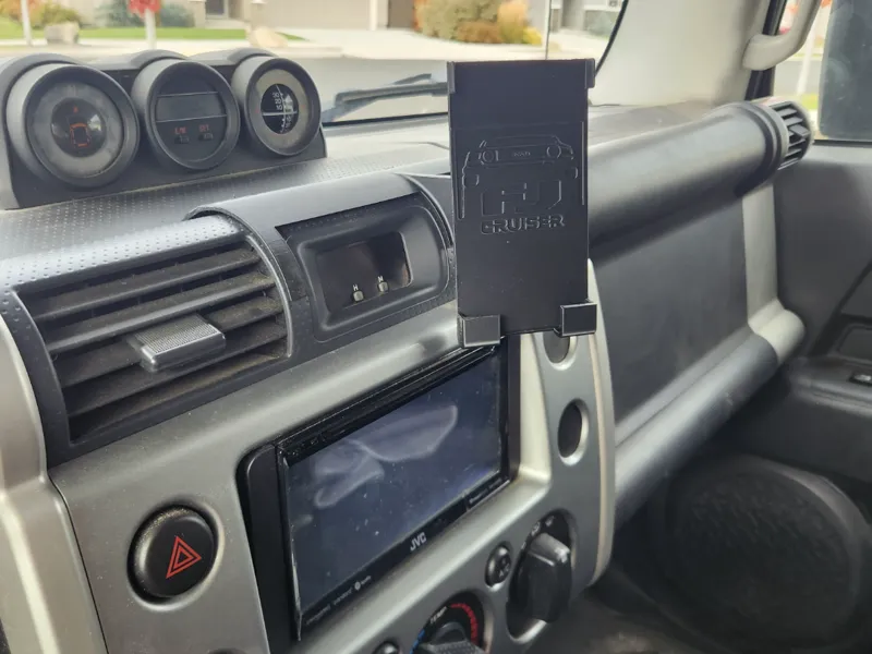 FJ Cruiser Phone Holder