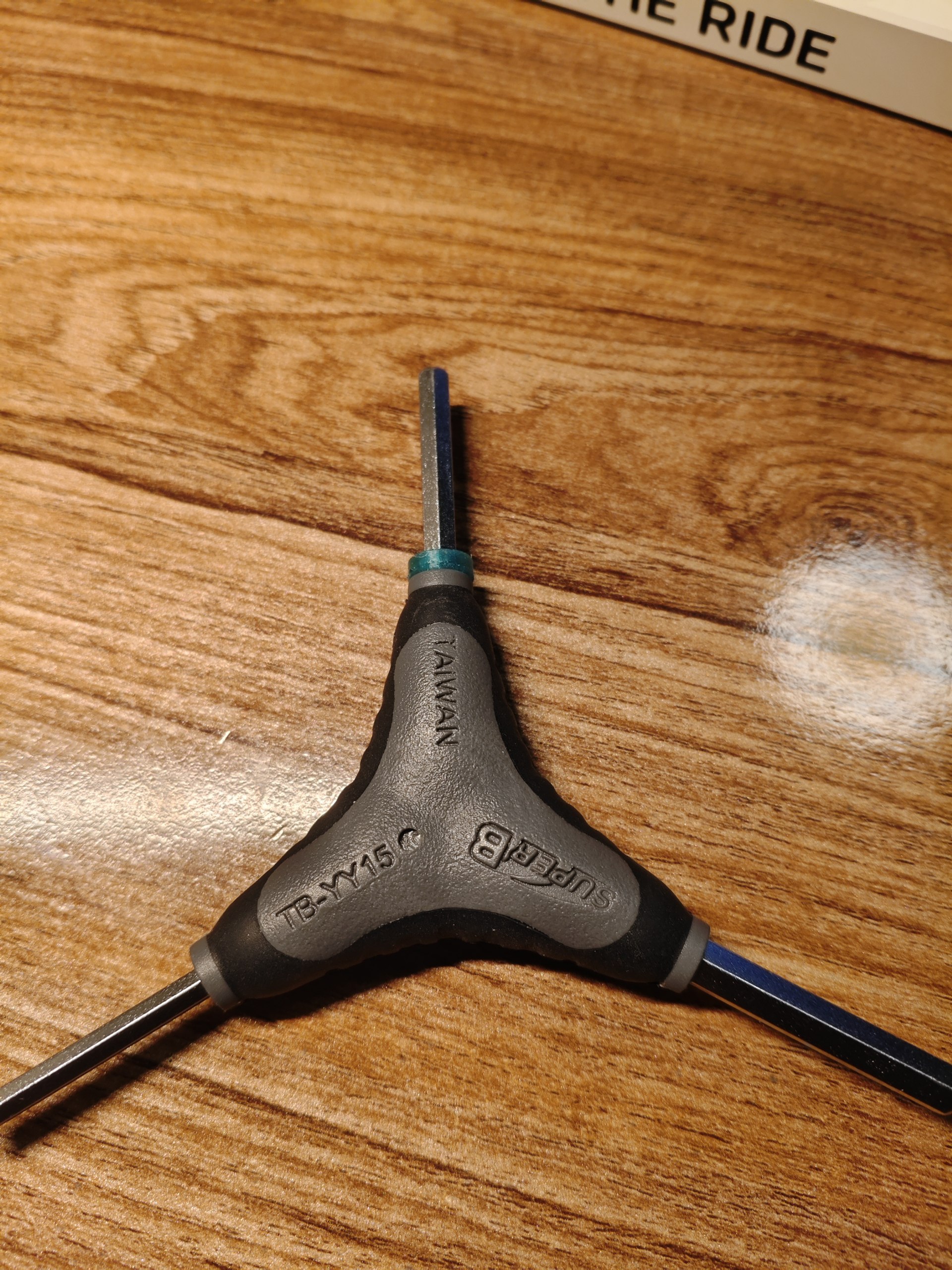 Miniatura 1 do modelo 3D 三叉内六角扳手快速指引标识 