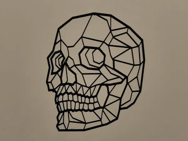 Crâne low poly, silhouette murale