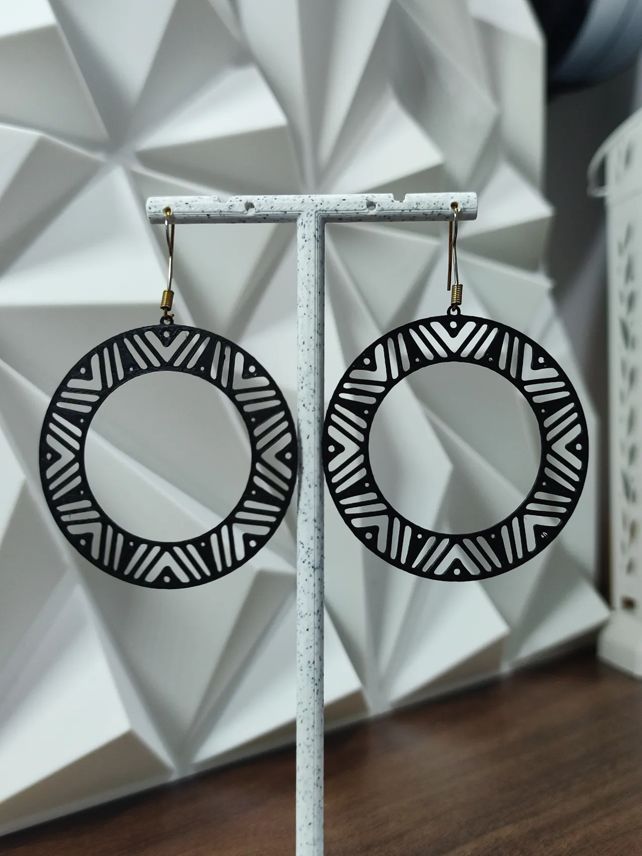 Aretes Eclipse Tribal view 3