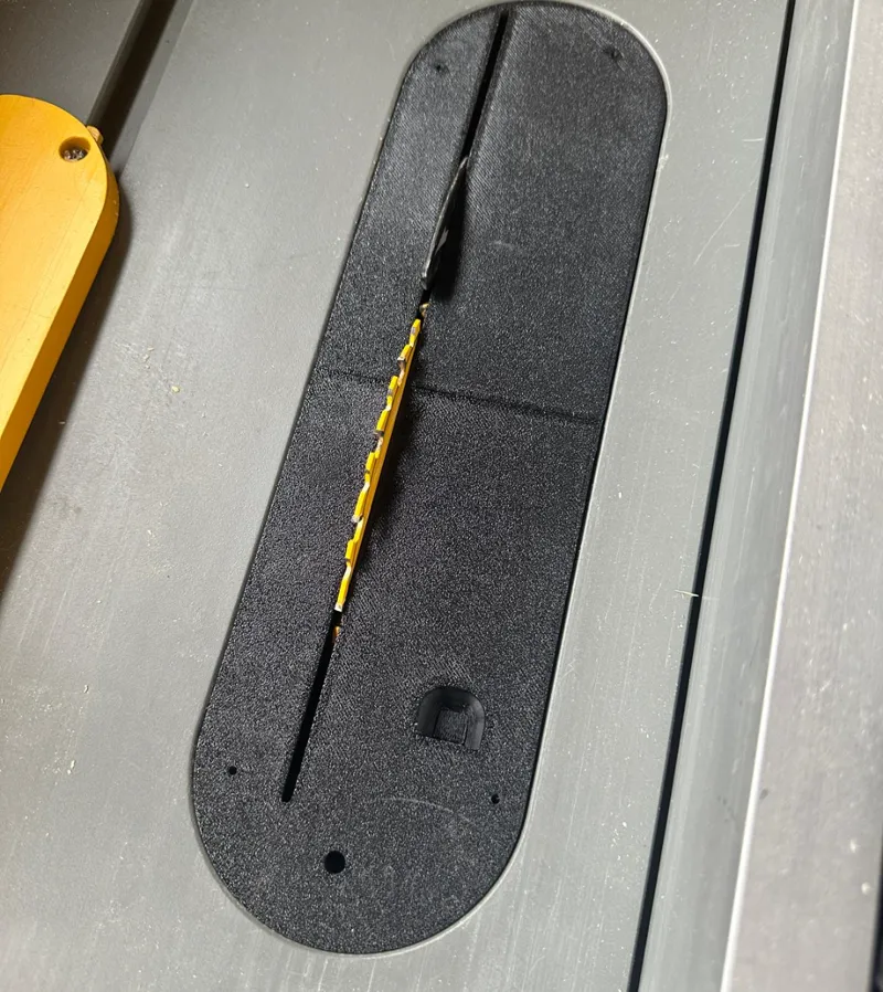 DWE7485 zero clearance insert halved for M2 screws