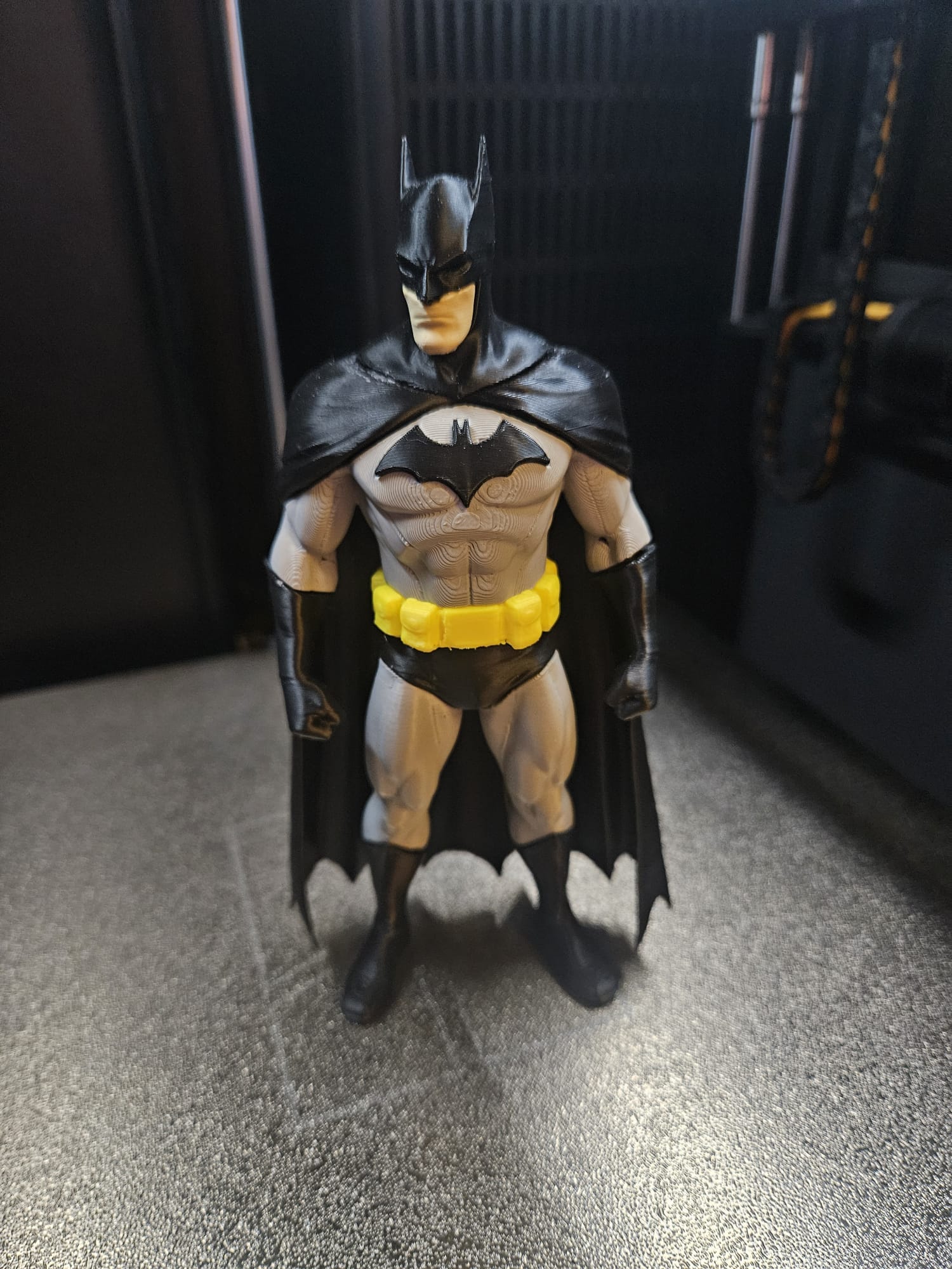 Batman Classic Suit NO AMS da Assemblare - 1