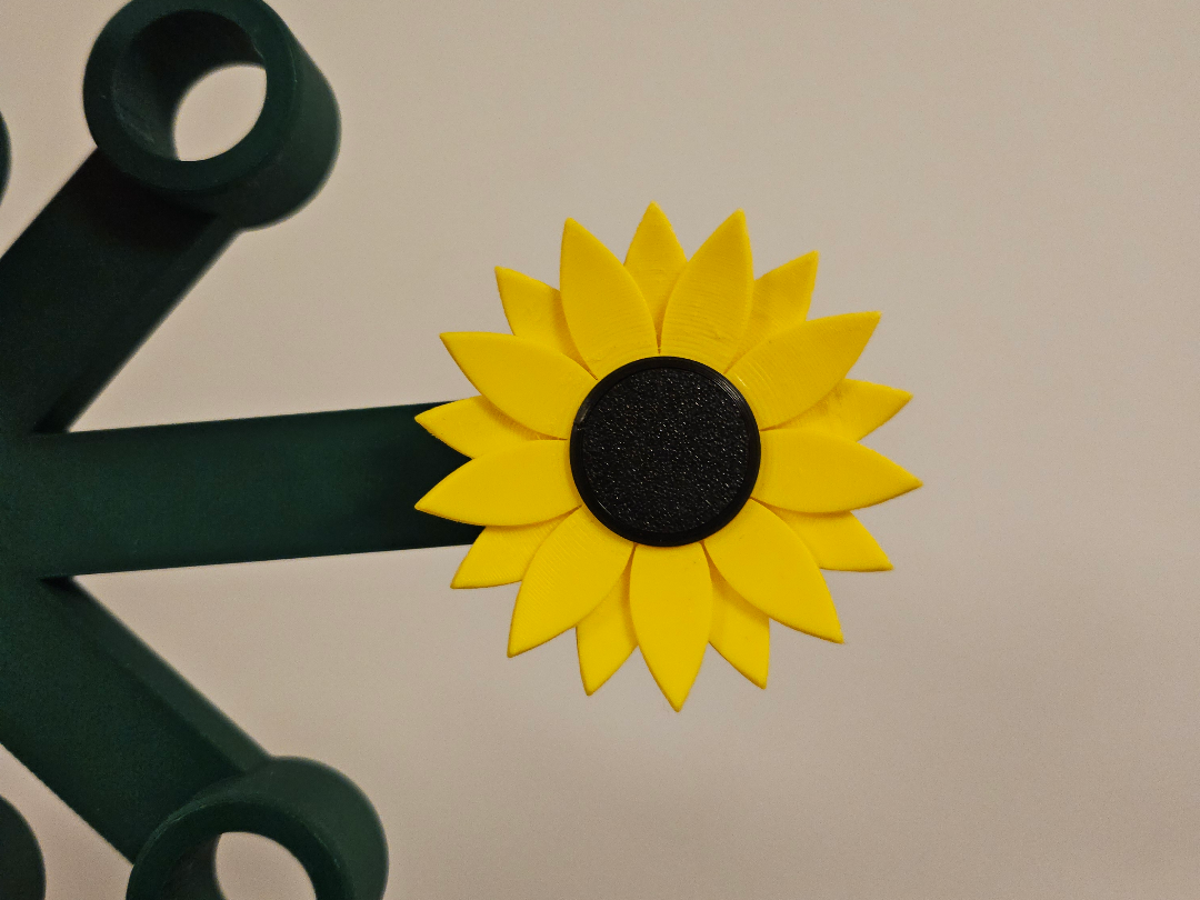 Sunflower for Not another Brick Wreath