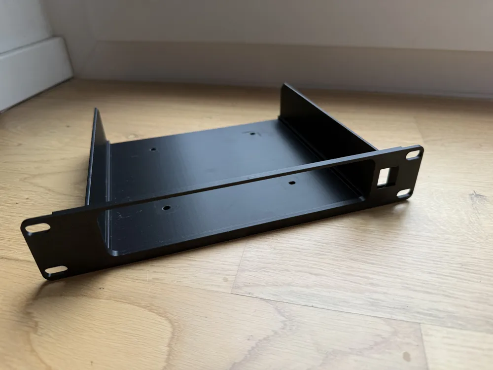 10-inch Rack-Mount HP Pro Desk/Elite Desk Keystone - Free 3D Print ...