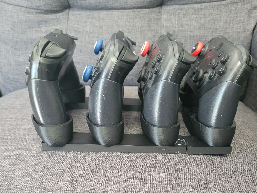 4 Slot Nintendo Pro Controller Rack