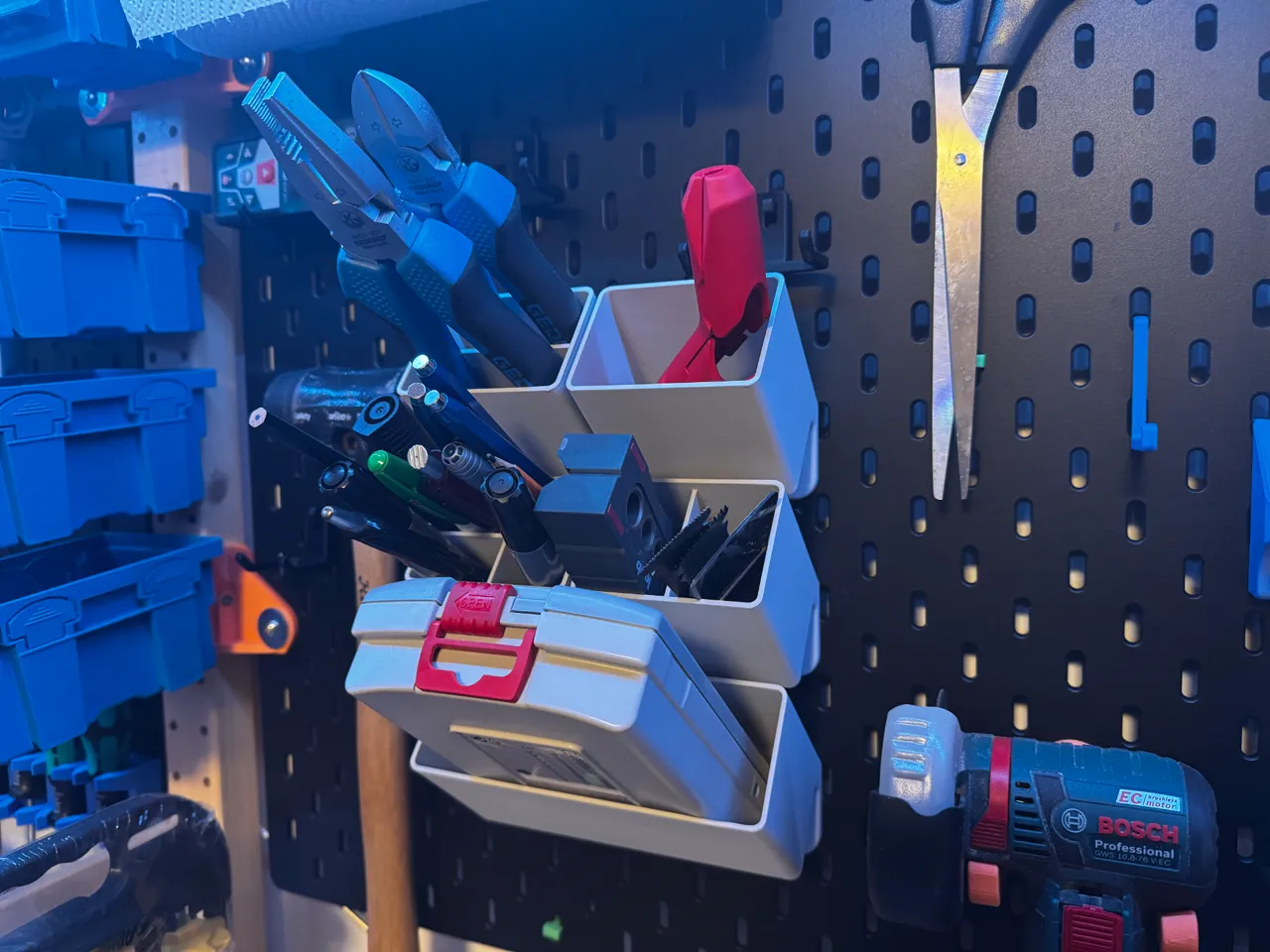 SPACE SAVING SKADIS BOXES view 3