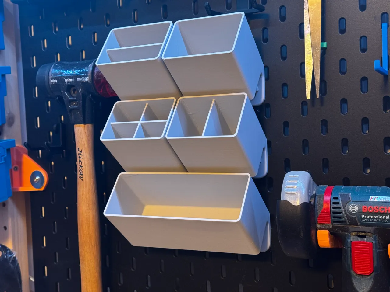 SPACE SAVING SKADIS BOXES view 2