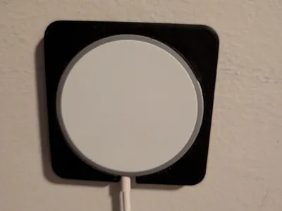 Pixel Snap Charger Wall Mount
