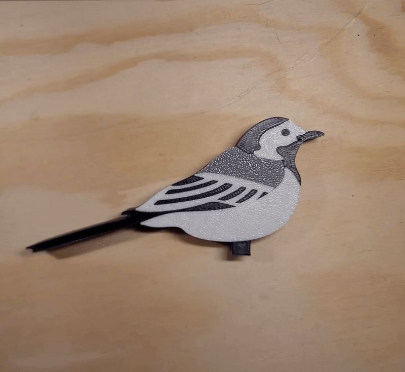 White Wagtail - puzzle/statue/fidget