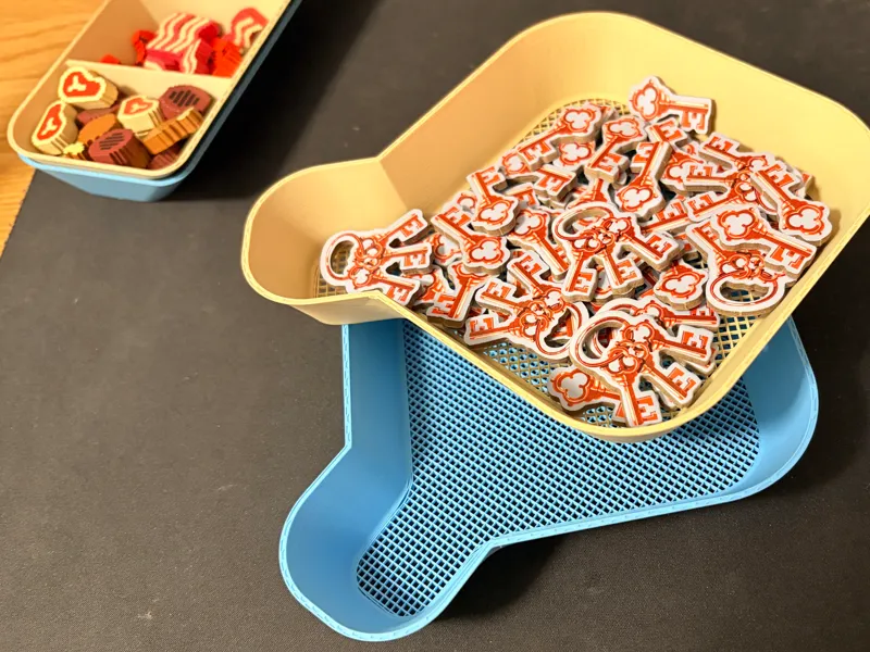 Stackable Boardgame and toy bricks trays