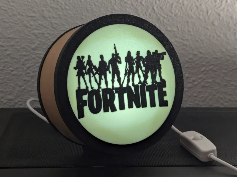 Cardboard spool desk lamp - Customizable