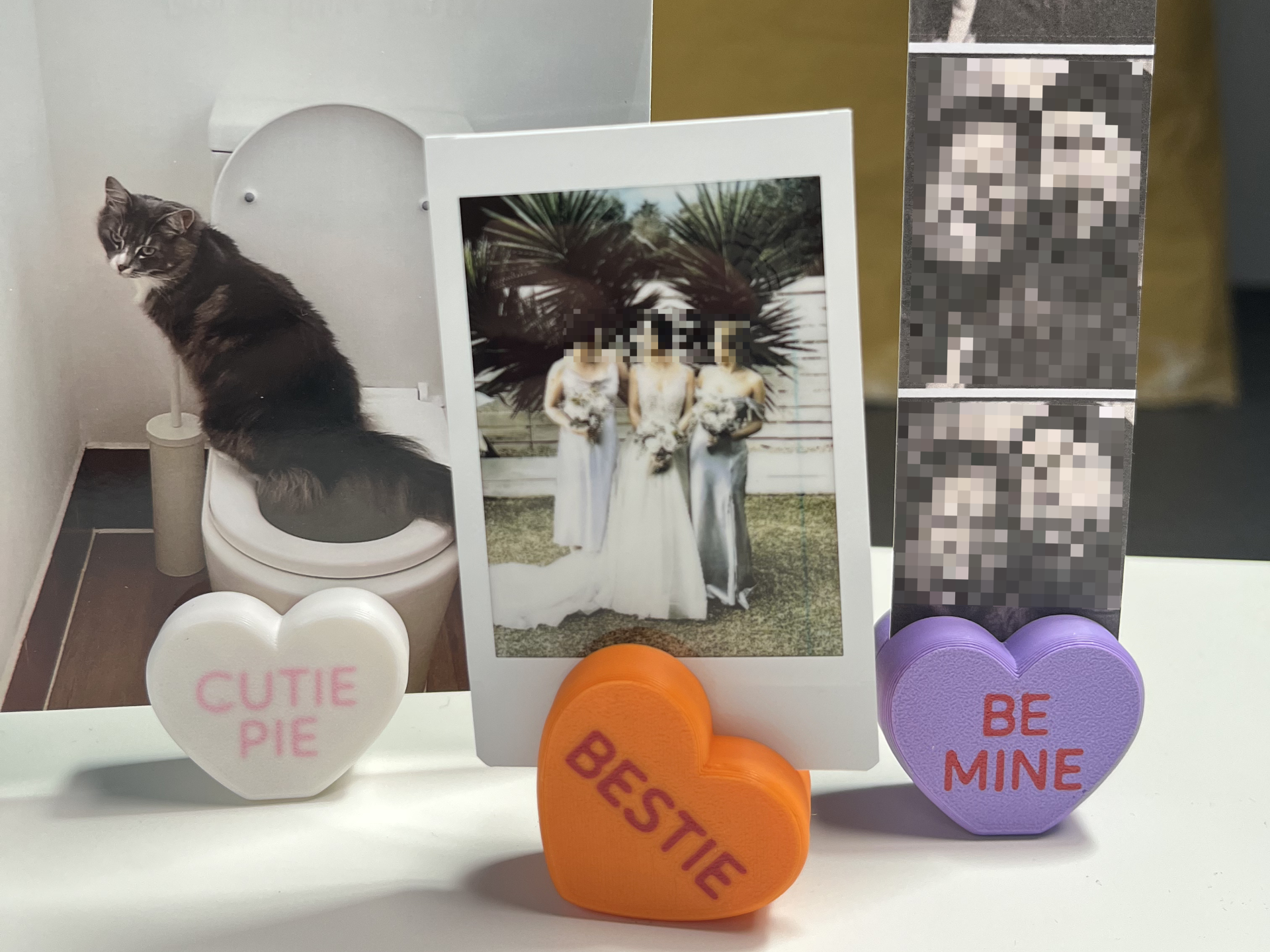Candy Heart Photo Stand Holder