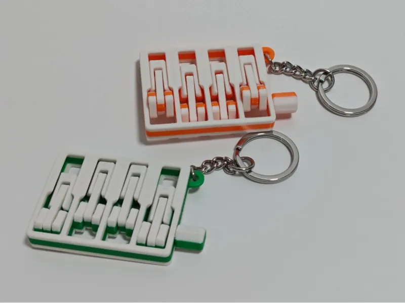 可动引擎钥匙扣 Articulated Engine Keychain