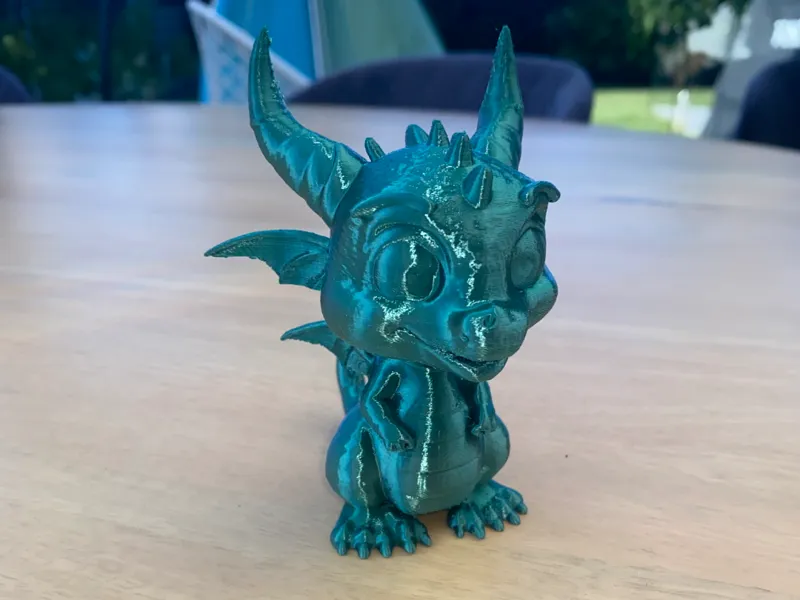 figurine dragon
