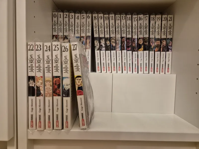 Rialzo manga per libreria Billy