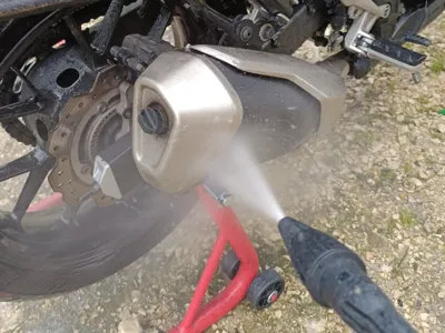 Wash exhaust protective plug