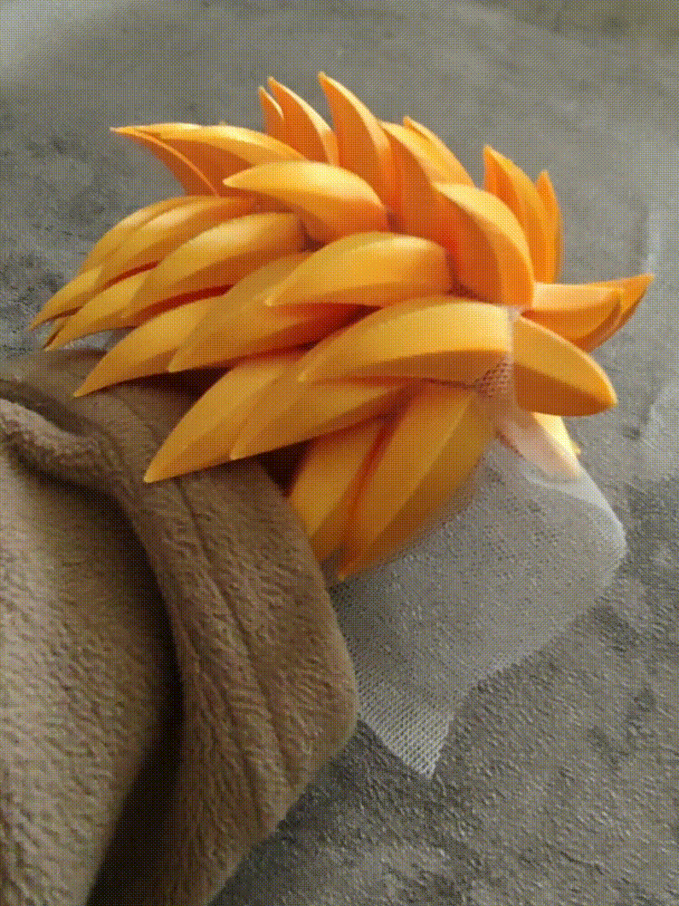 妙脆角龙鳞布料