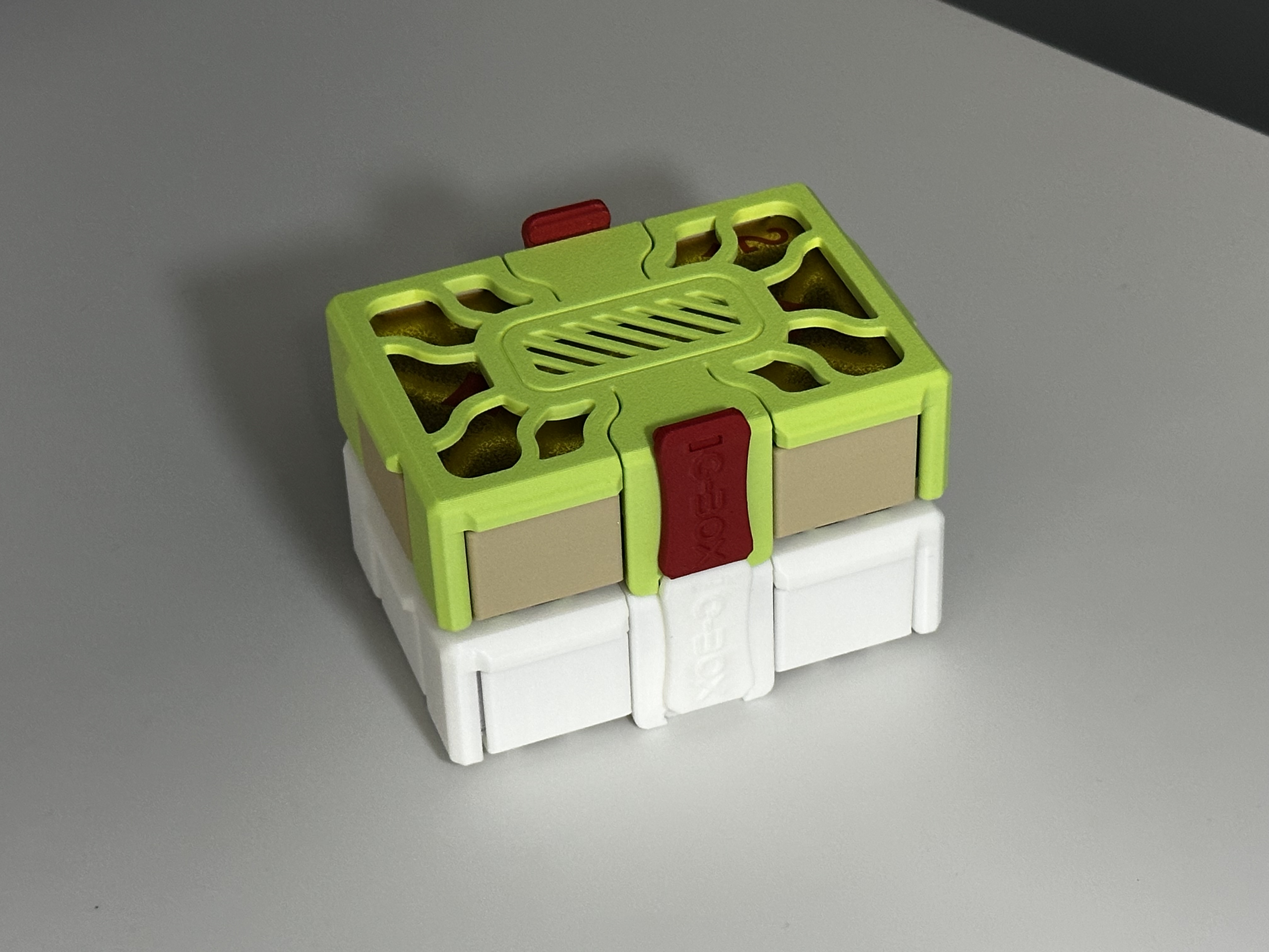 Miniatura 3 do modelo 3D G-BOX 扑克牌收纳盒 自动规整 多层堆叠