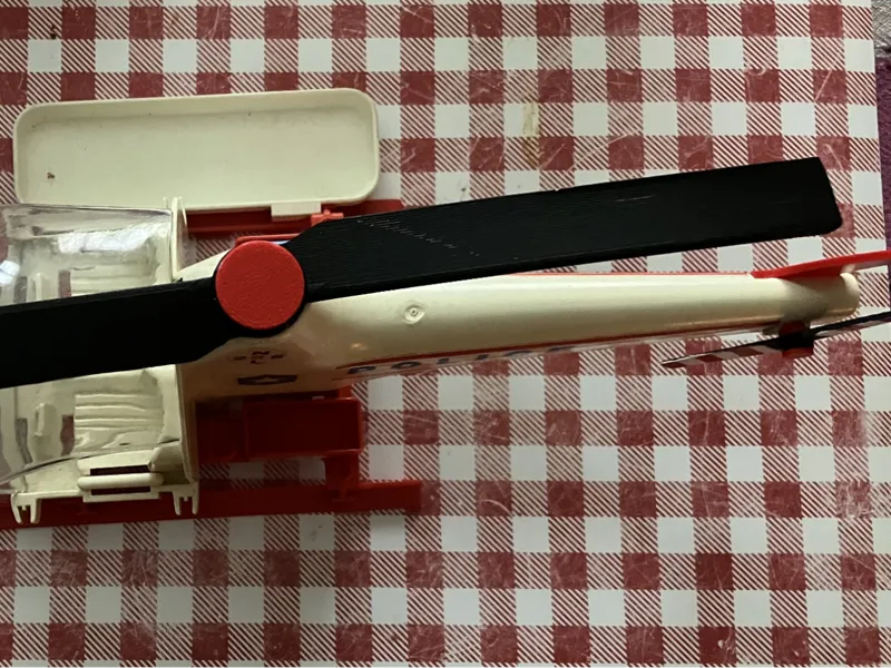 Playmobil helicopter repair