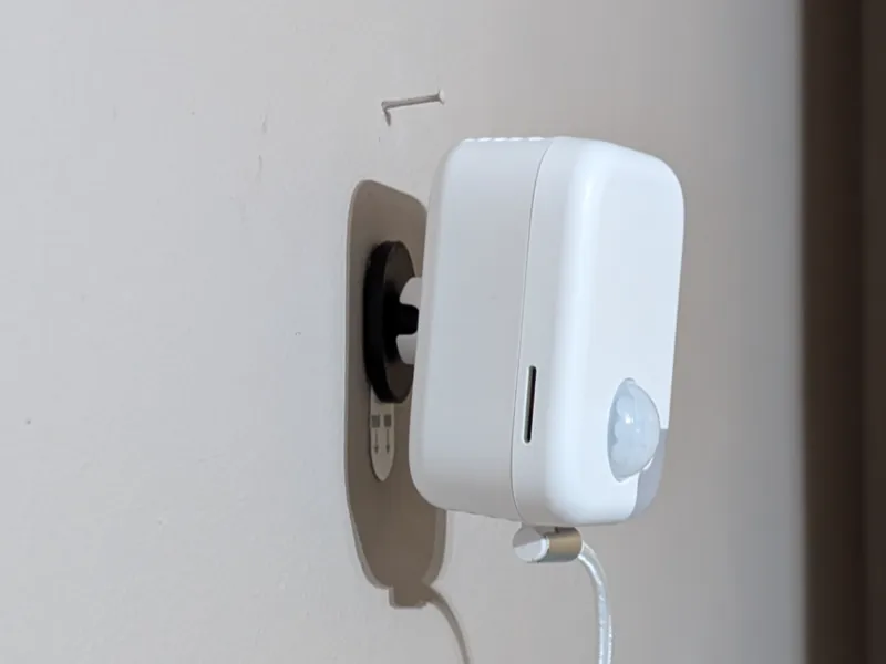 Everything Presence Pro Compact Adhesive Mount