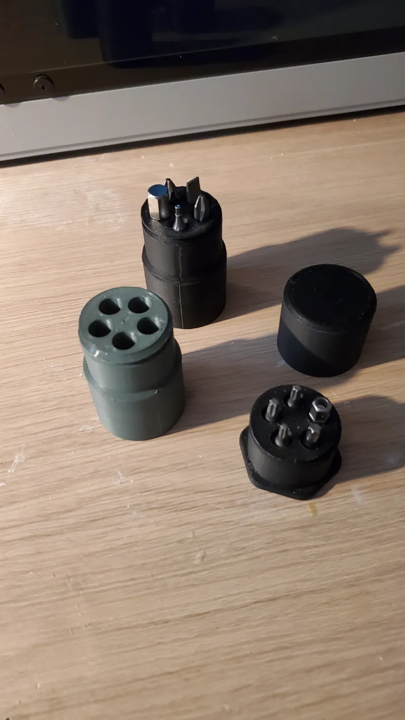 portable expendable screwdriver head box bambu style  