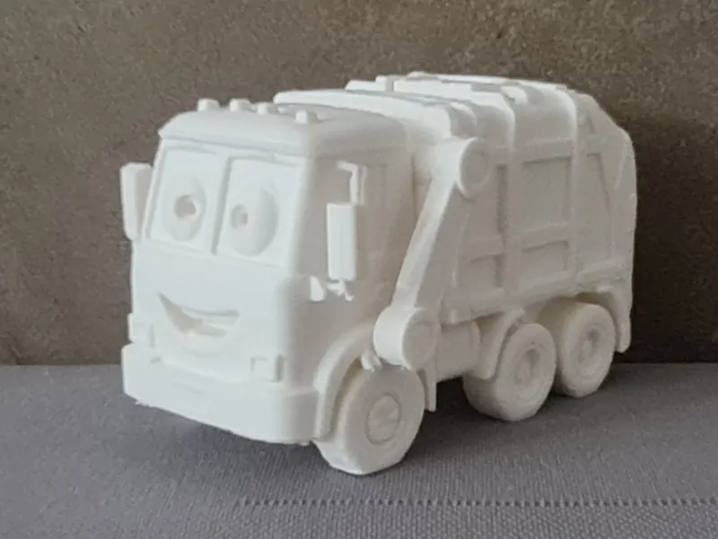 TRASH TRUCK HANK