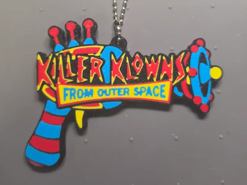 HHN 35 2026 Killer Klowns Scare Zone Gun Keychain