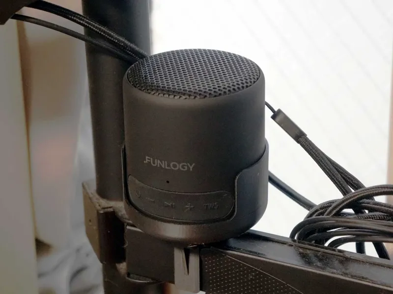FUNLOGY Portable Mini BTスピーカー モニターアーム取付ホルダー
