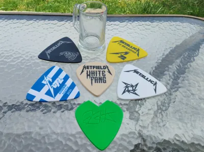 Metallica Oversized Pick Coasters