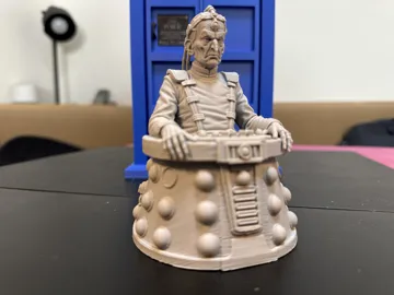 Figura decorativa: Davros – Doctor Who Figure (1:10 Scale) — vista de referencia 2