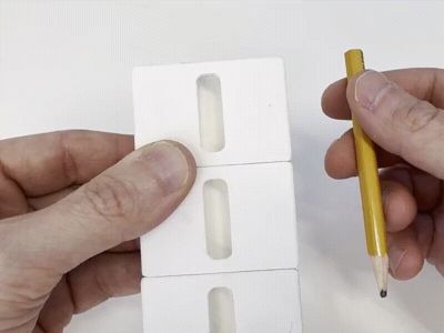 Zig Zag Pencil Illusion