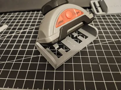 Headlamp Replacement Holder