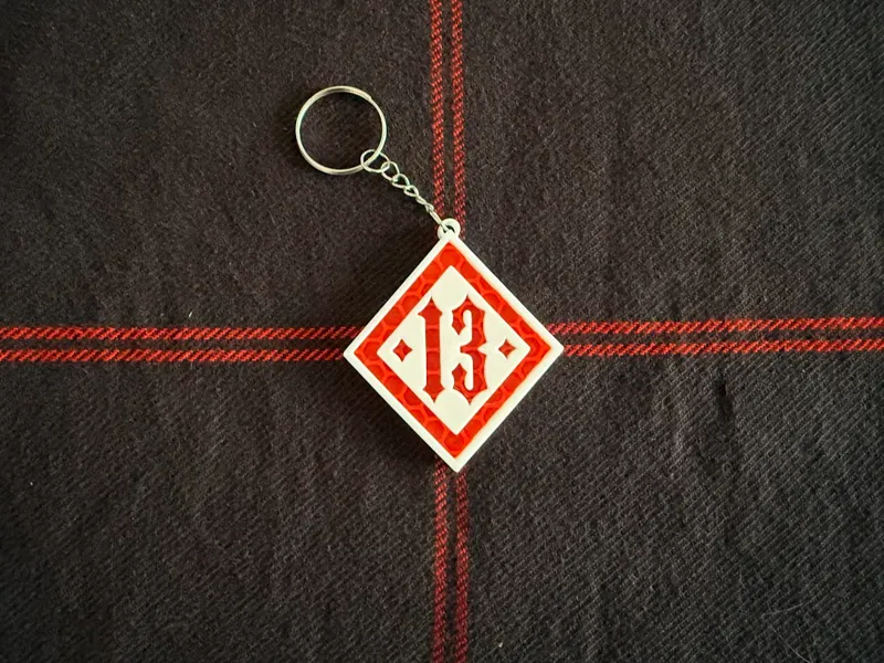 MAN OF MAYHEM 13 - Keychain / Schlüsselanhänger
