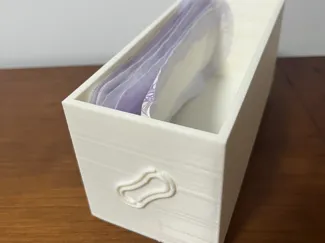 Feminine Pad Storage Box | Caja para compresas