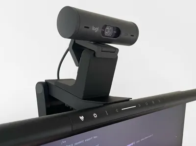 webcam accessory - lightbar adapter