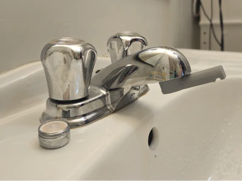 Faucet Extender M24