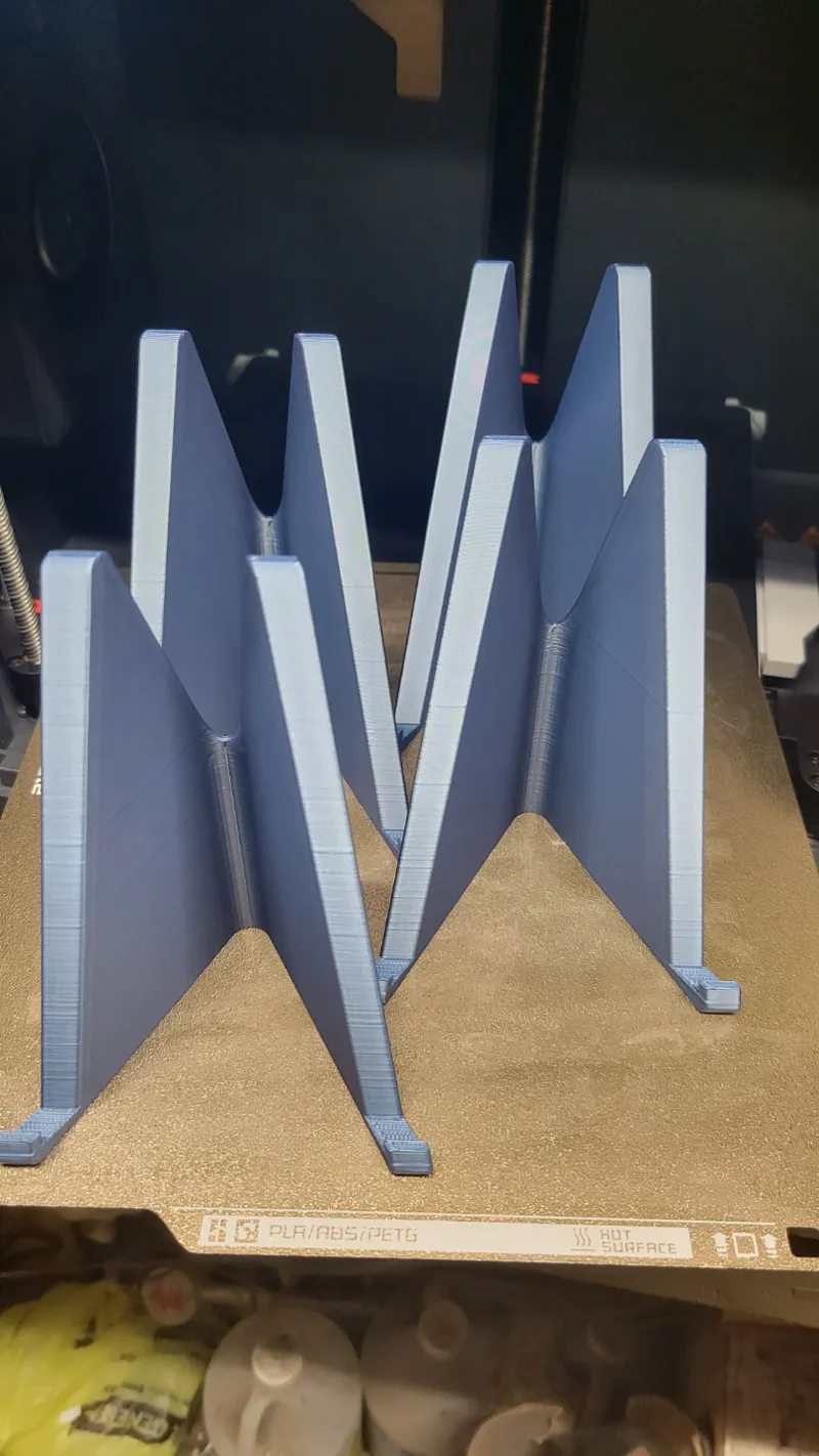 Simple Little Stand 