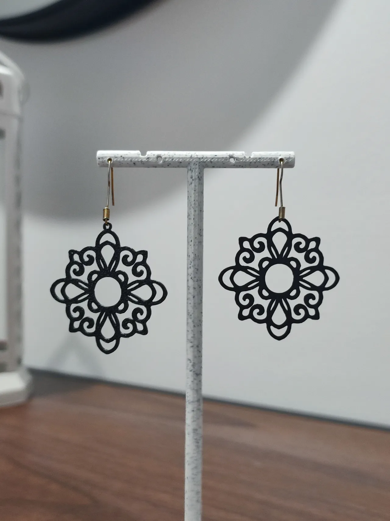 Aretes Elegancia Floral Calada view 2