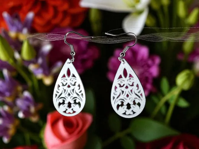 Floral drop earrings
