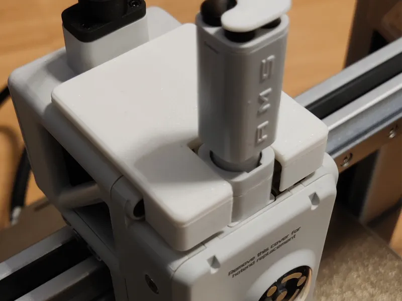 Extruder dust protection A1