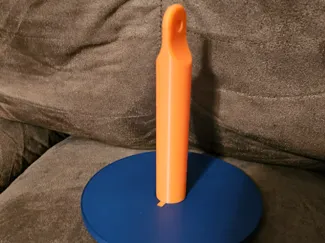 Breakdown Portable Yarn Holder