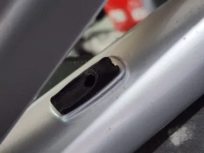 Commencal Internal Cable Routing Grommet