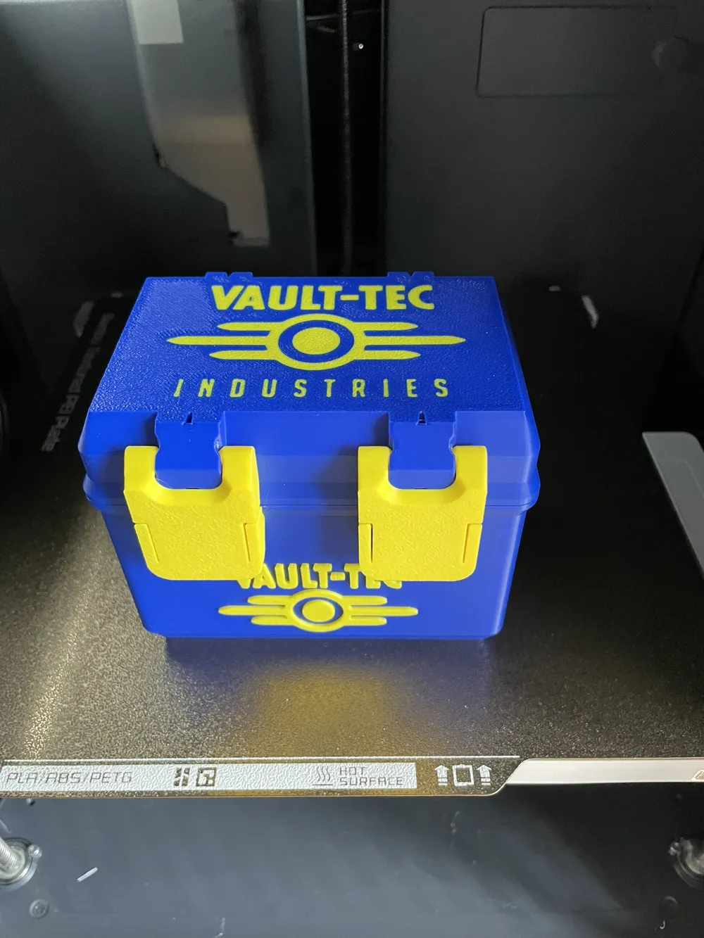 SnapLock V3 Vault-Tec Box - Free 3D Print Model - MakerWorld