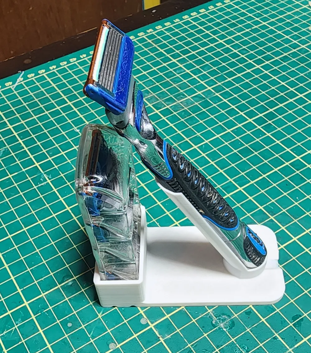 Razor Stand (Gillette) - Free 3D Print Model - MakerWorld