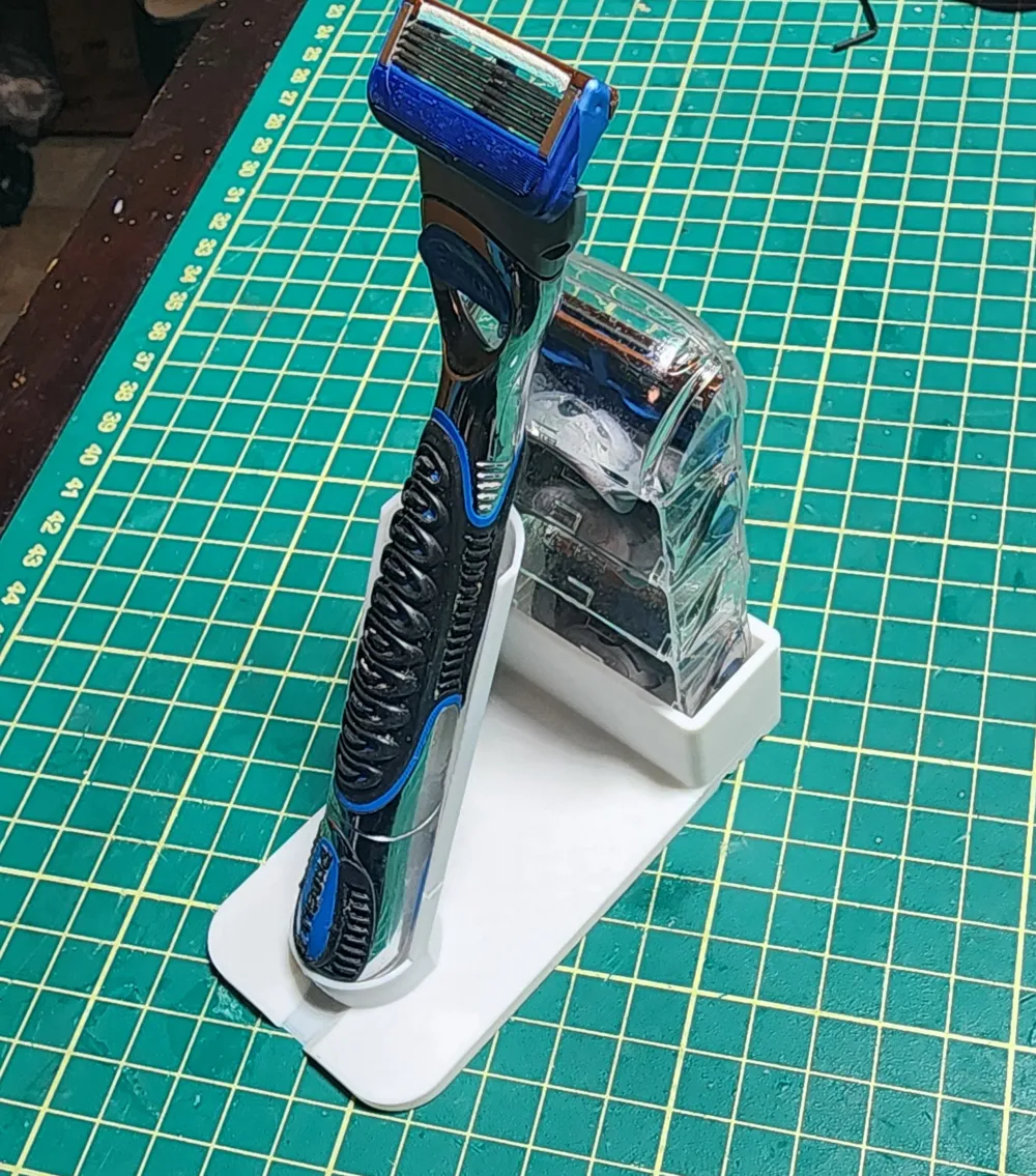 Printable Gillette Razor Razor Stand (Gillette) - Free 3D Print Model - MakerWorld