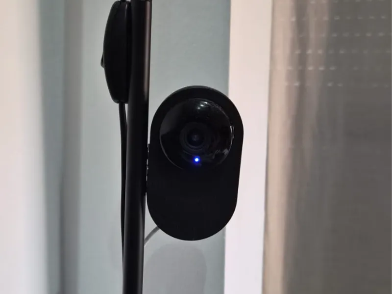 Yi Cam Pro Magnetic mount holder stand