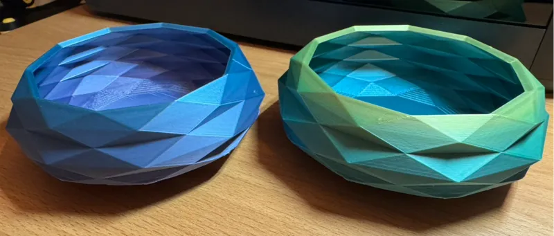 Lattice-style small flower pot