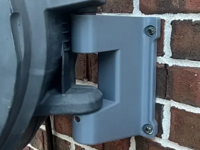 Giraffe Tools AW40 Retractable Hose Wall Mount