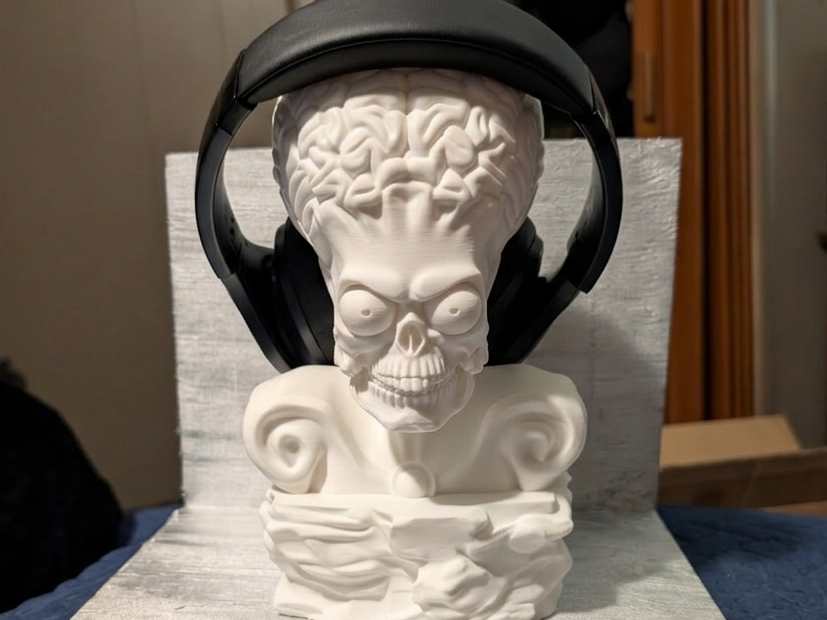 Mars Attacks! Headphone Stand and Secret Vault